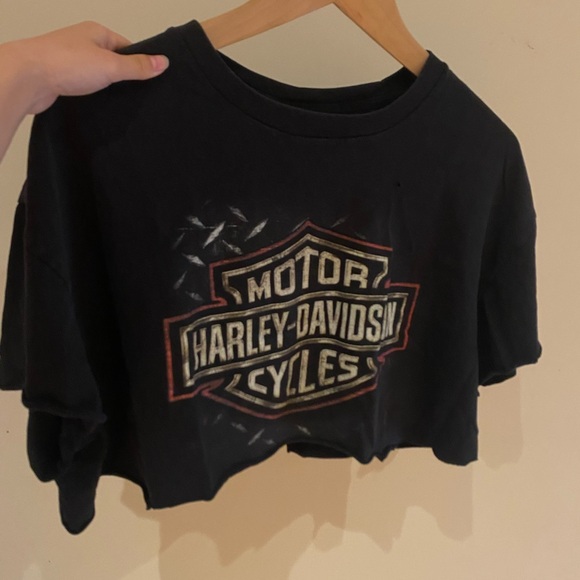 Graphic tee - Picture 1 of 5